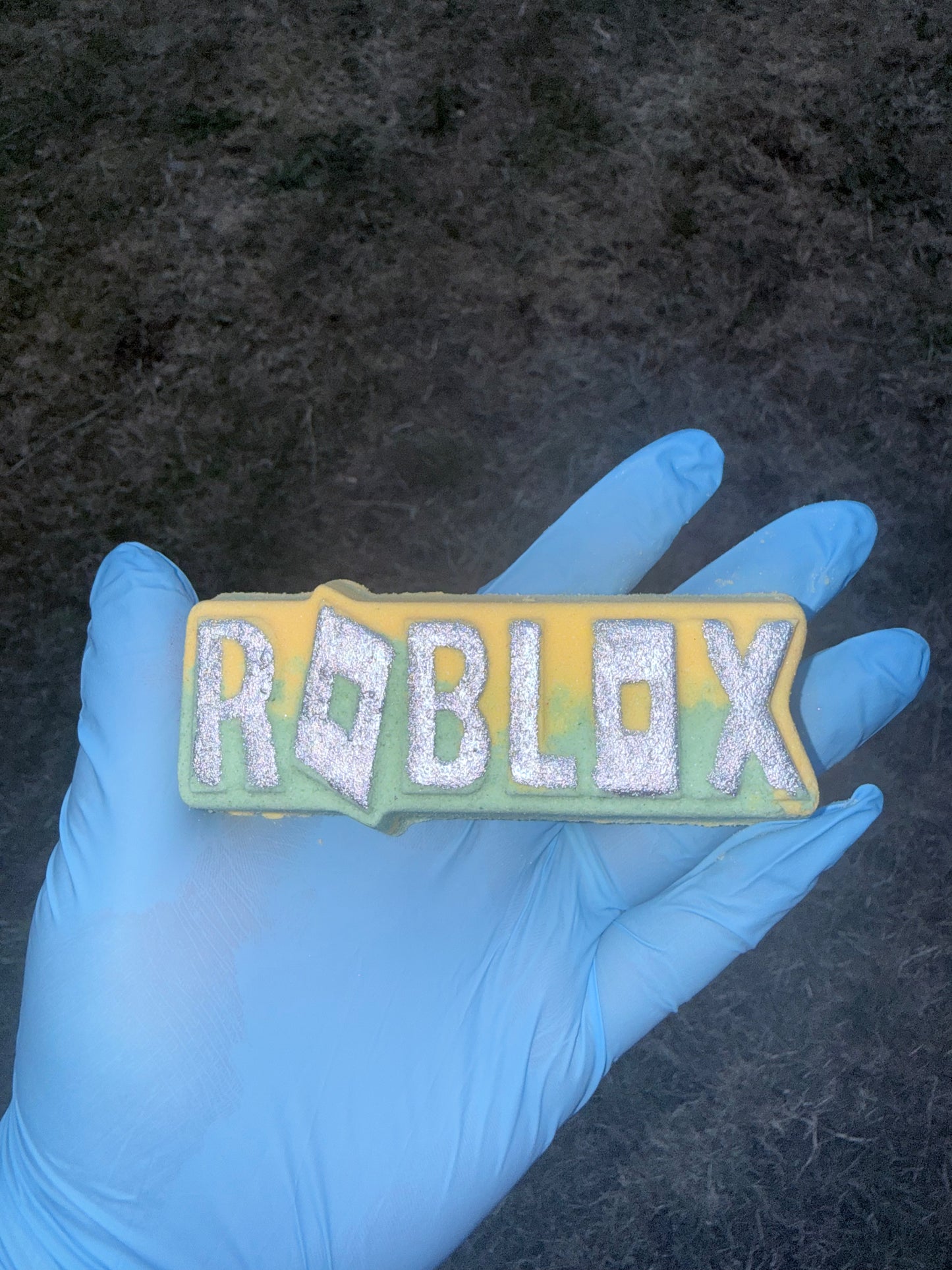 R-Blox Bath Bomb