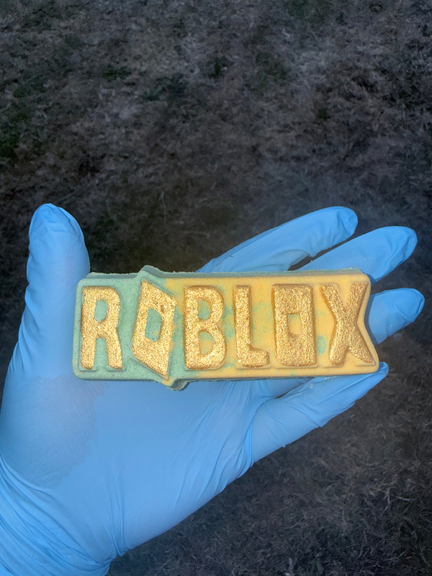 R-Blox Bath Bomb