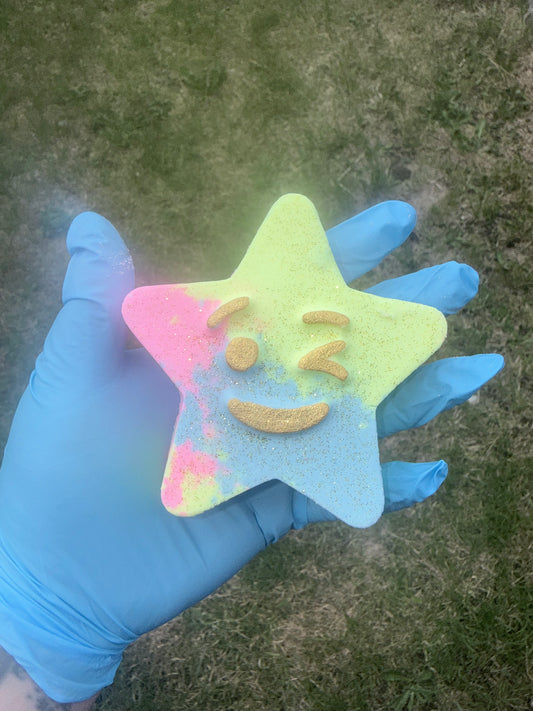 Winking Star Bath Bomb